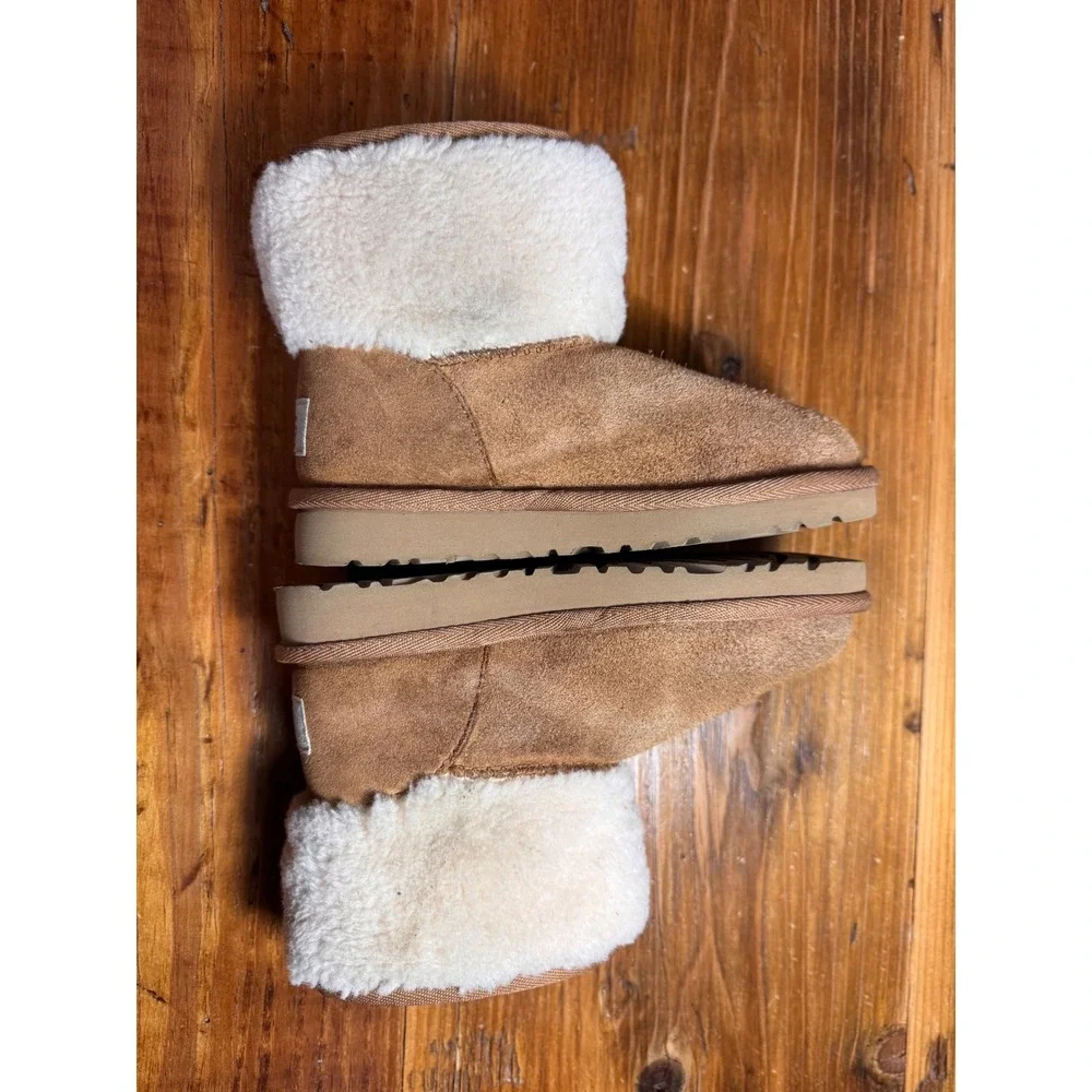 UGG Kids Classic Jona Luxury Boot Sz 11 Chestnut Suede Sheepskin Lined Fold Over
